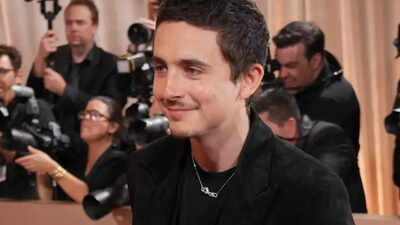 Timothee Chalamet SPOTTED with mystery woman in Paris; sparks CHEATING rumours amid Kylie Jenner wedding buzz