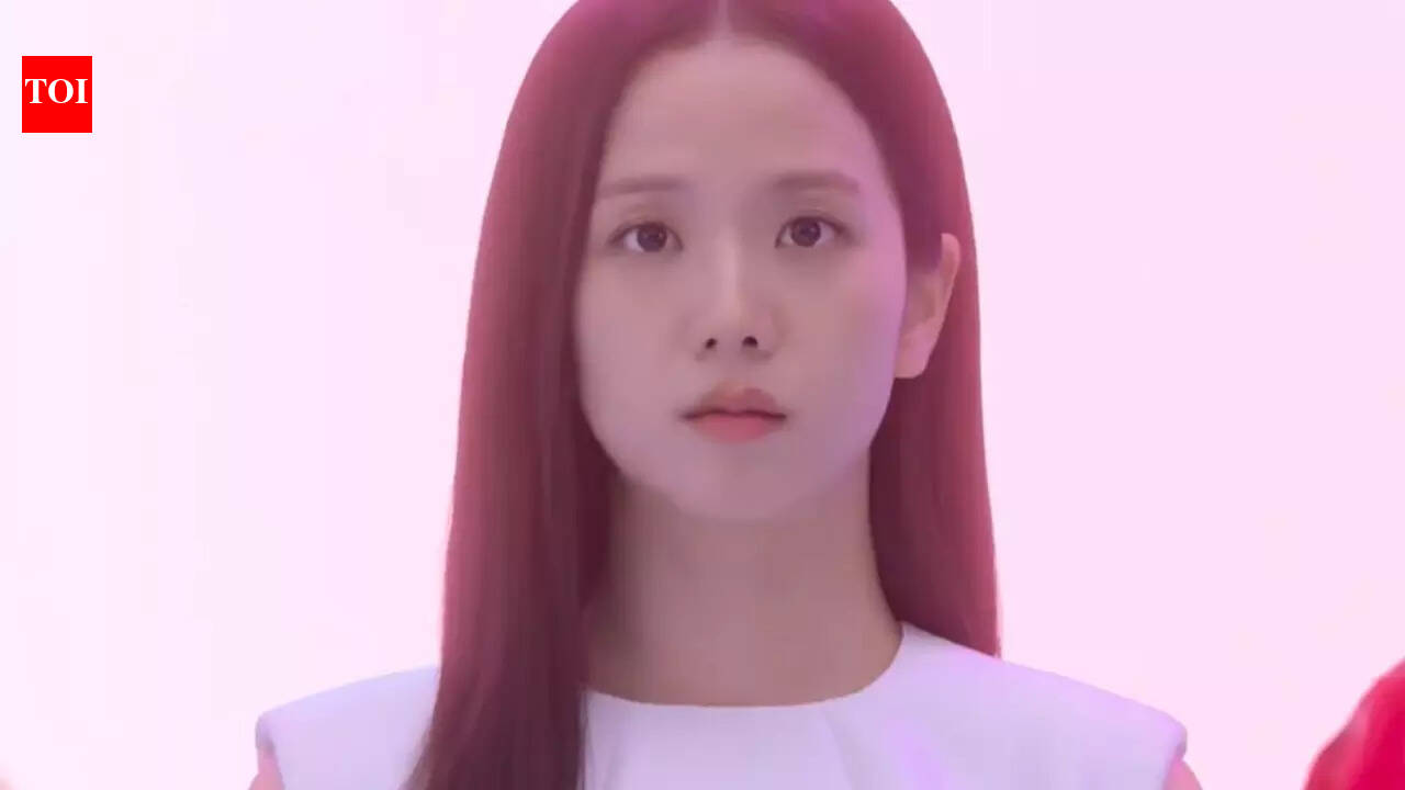 'Boyfriend on Demand' trailer: Jisoo and Seo In-guk explore love online; fans react to BLACKPINK star's on-screen kiss