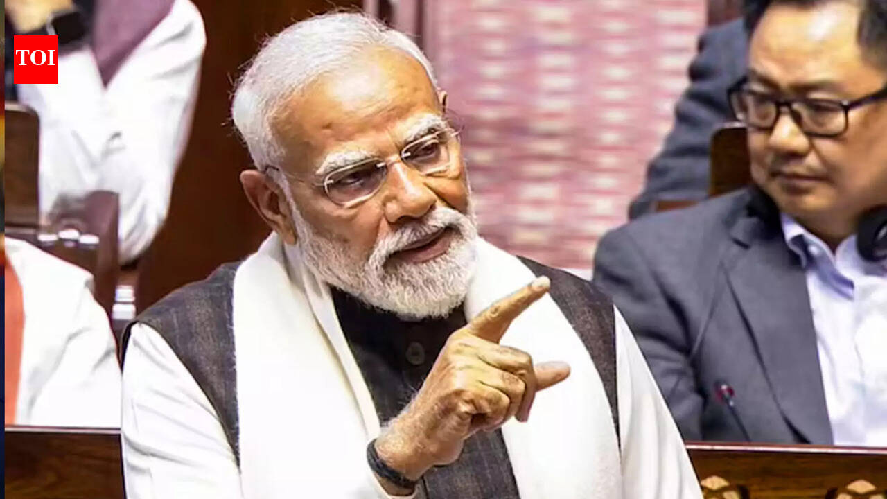 'Is This Mohabbat Ki Dukaan?': PM Modi Hits Out At Opposition Over 'Modi Teri Kabr Khudegi' Slogans