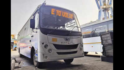 Kolkata gets 25 AC CNG buses, new green routes