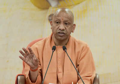 Treat Chinese manjha deaths as murder, CM Yogi orders officials
