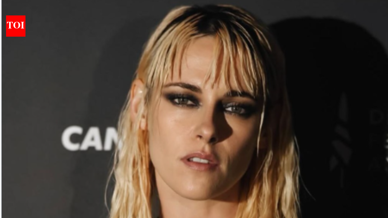 Kristen Stewart reveals Princess Diana still haunts her years after 'Spencer': “I can cry about her at any moment”