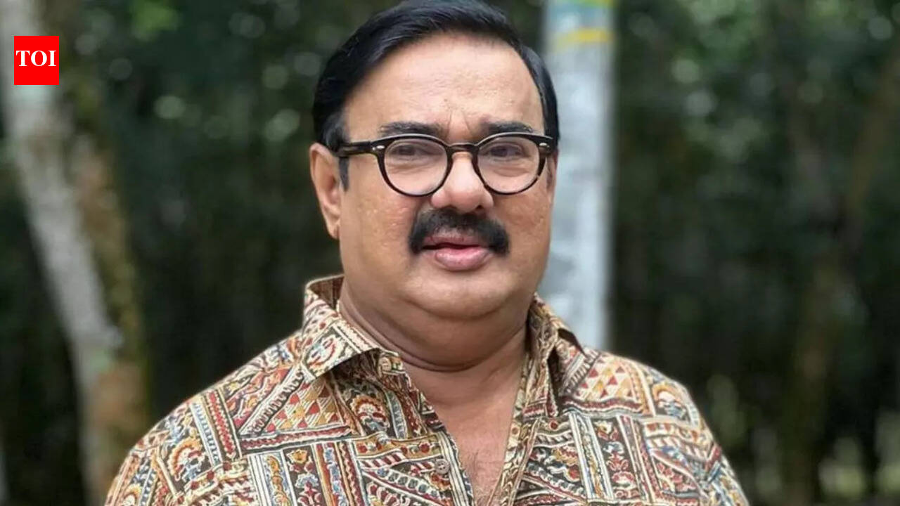 Malayalam actor Maniyanpilla Raju involved in a hit-and-run; two youths injured - Reports