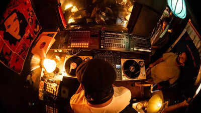  Delhi falls back in love with vinyl