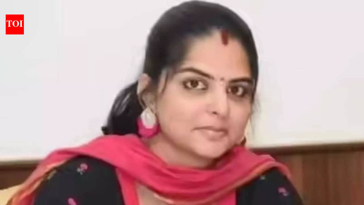 Flashback Friday: Did you know TV actress Sri Vidya wrote Ethirneechal's script?