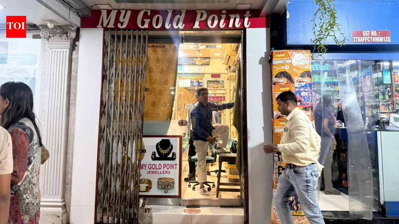 Rs 7.88cr gold heist in Mumbai’s Borivali, 2 held, minor detained