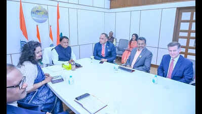 Accion to support women SHGs in Odisha to export products: Govt