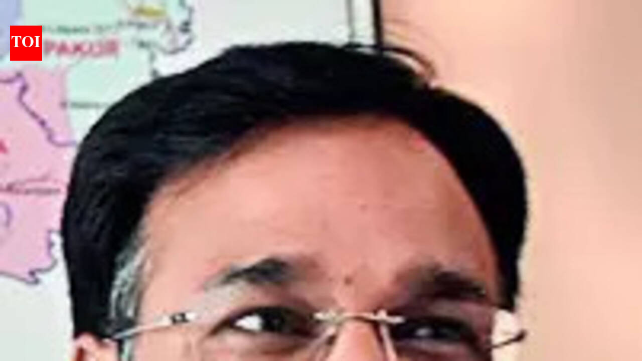 ACB files charge sheet against Choubey, others