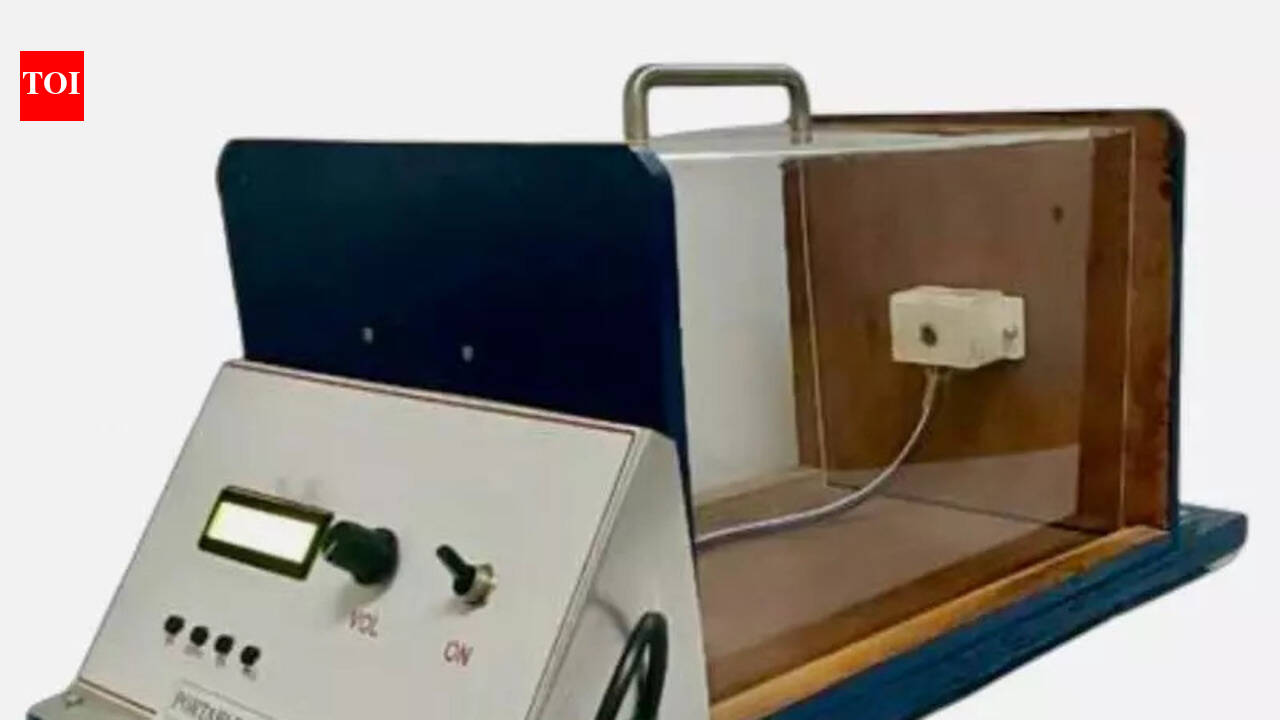 Shivaji University, Kolhapur, researchers receive Indian patent for portable sound absorbent device | Kolhapur News