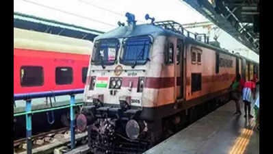 Railways to run 1,409 special trains to tackle Holi rush