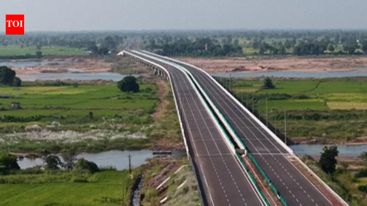 50 lakh bought FASTag Annual Pass; 50% rise in short trips