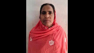 Murshidabad BLO dies of cardiac arrest, son blames SIR