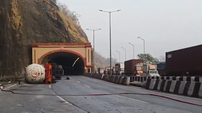 3 tonnes of Propylene gas leaked during 32-hour high-risk operation on Pune–Mumbai Expressway