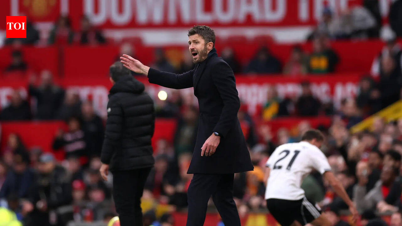 Manchester United must take time on manager choice, says Michael Carrick