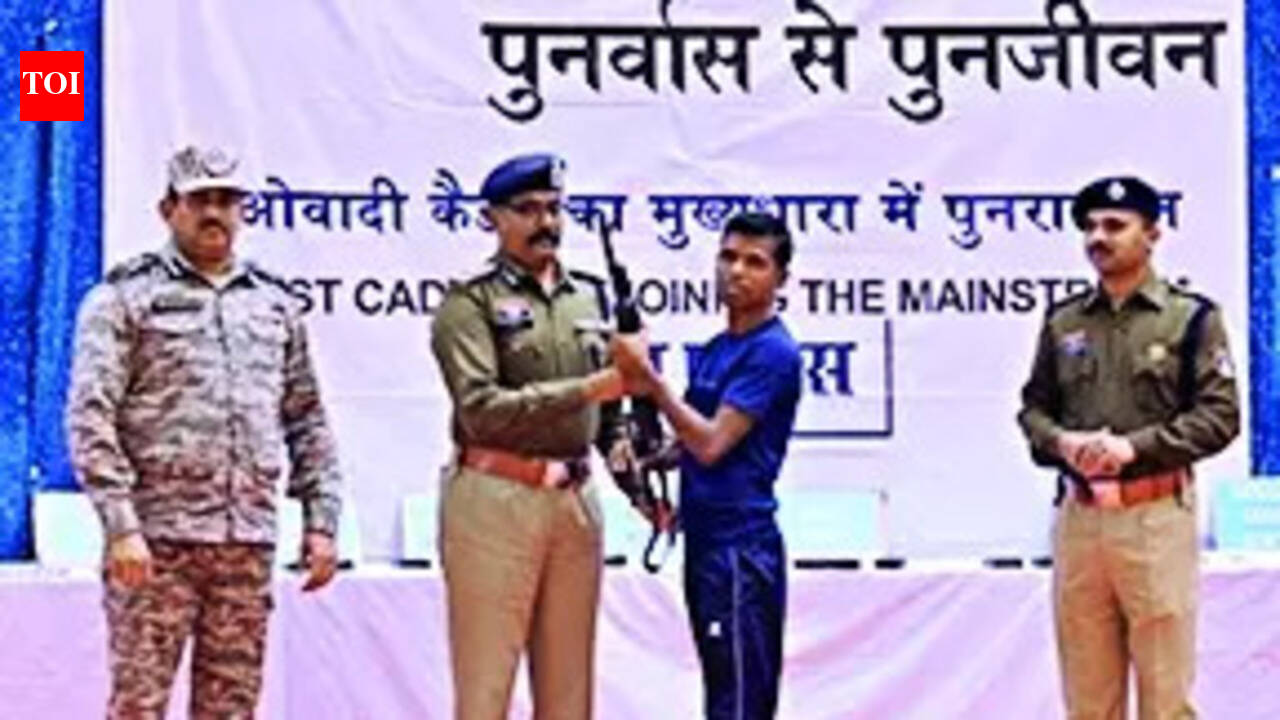 Chhattisgarh: 51 armed Maoists surrender in Sukma & Bijapur, carry rewards over a crore