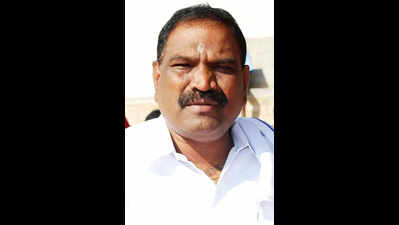 Karnataka assembly ruckus: Arasikere MLA regrets remark on Salagar’s wife