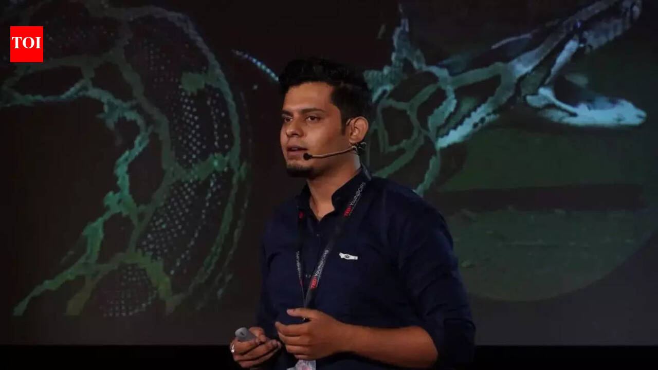 City youth turns invasive water hyacinth into organic paper