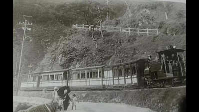 DHR to restore 14 coaches designed in British style