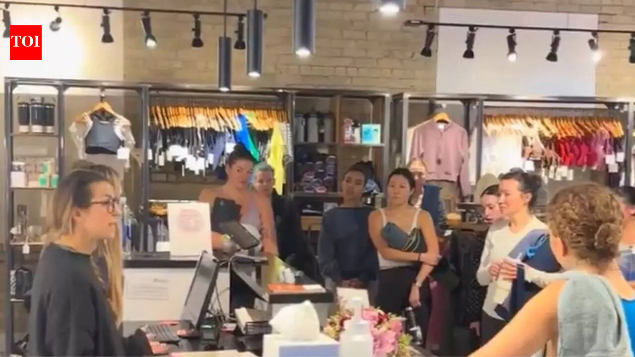 Watch: Minneapolis yoga studio students confront staff over anti-ICE protest sign removal