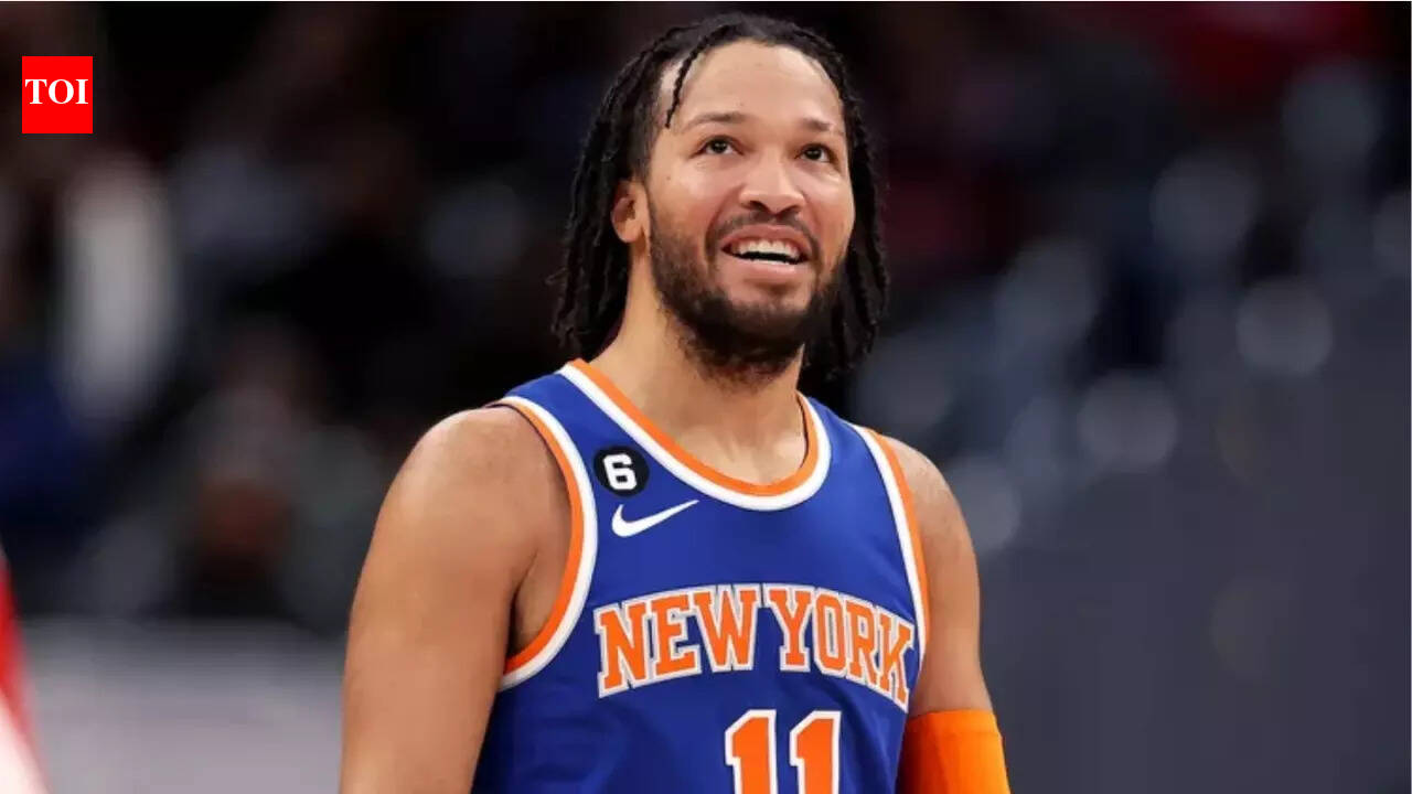 Is Jalen Brunson playing tonight vs the Boston Celtics? Latest update on the New York Knicks star's injury report (February 8, 2026)