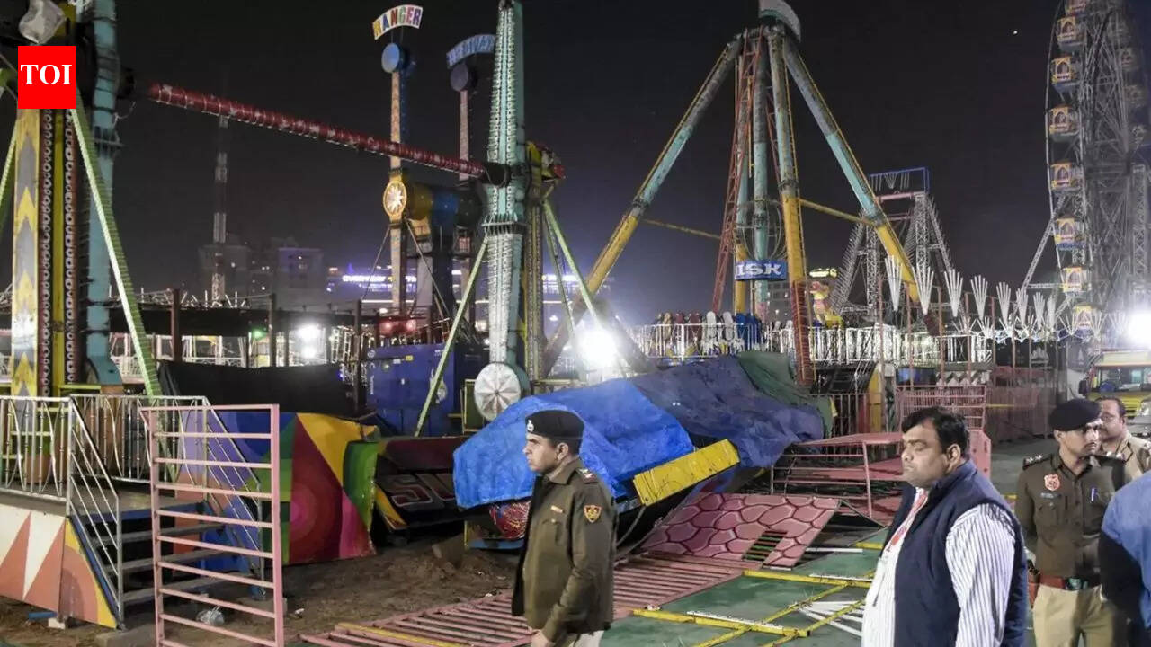 Police arrest ride operator, staff in Surajkund swing collapse case