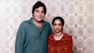 Vinod Khanna was ‘very traumatized’ after leaving Osho, recalls wife Kavita Khanna: ‘He used to smoke 40 to 80 cigarettes a day’