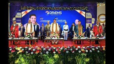 NLUO launches MBA in healthcare management