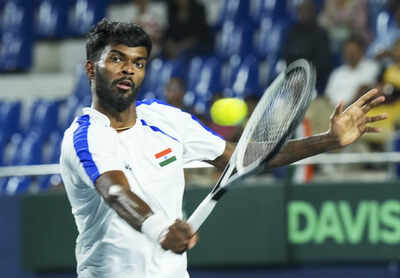 Dhakshineswar Suresh scripts Davis Cup heroics as India stun Netherlands 3-2