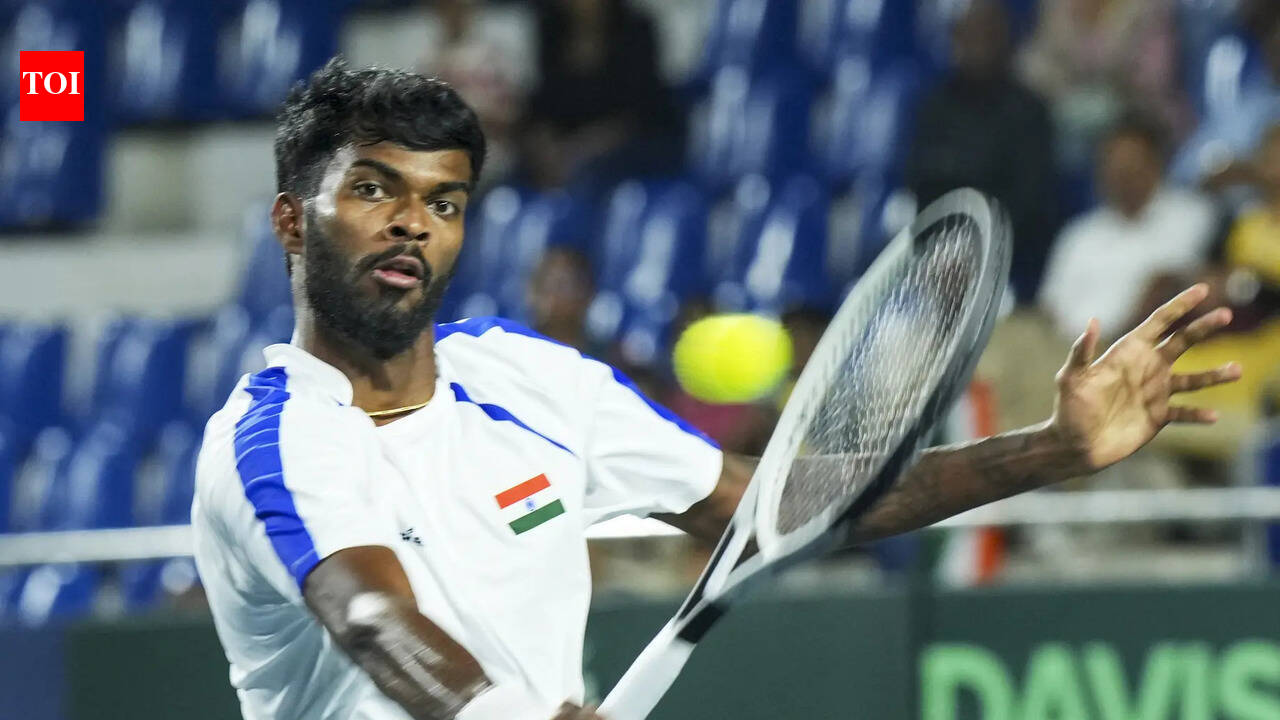 Dhakshineswar Suresh scripts Davis Cup heroics as India stun Netherlands 3-2