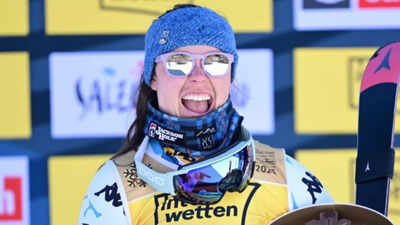 Breezy Johnson secures first US gold as Lindsey Vonn's crash reshapes emotional women’s downhill Olympic race