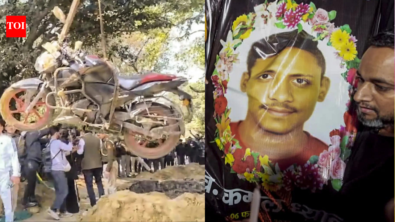 Delhi pit death case: Labourer who 1st spotted biker arrested for not informing authorities; called his boss and left