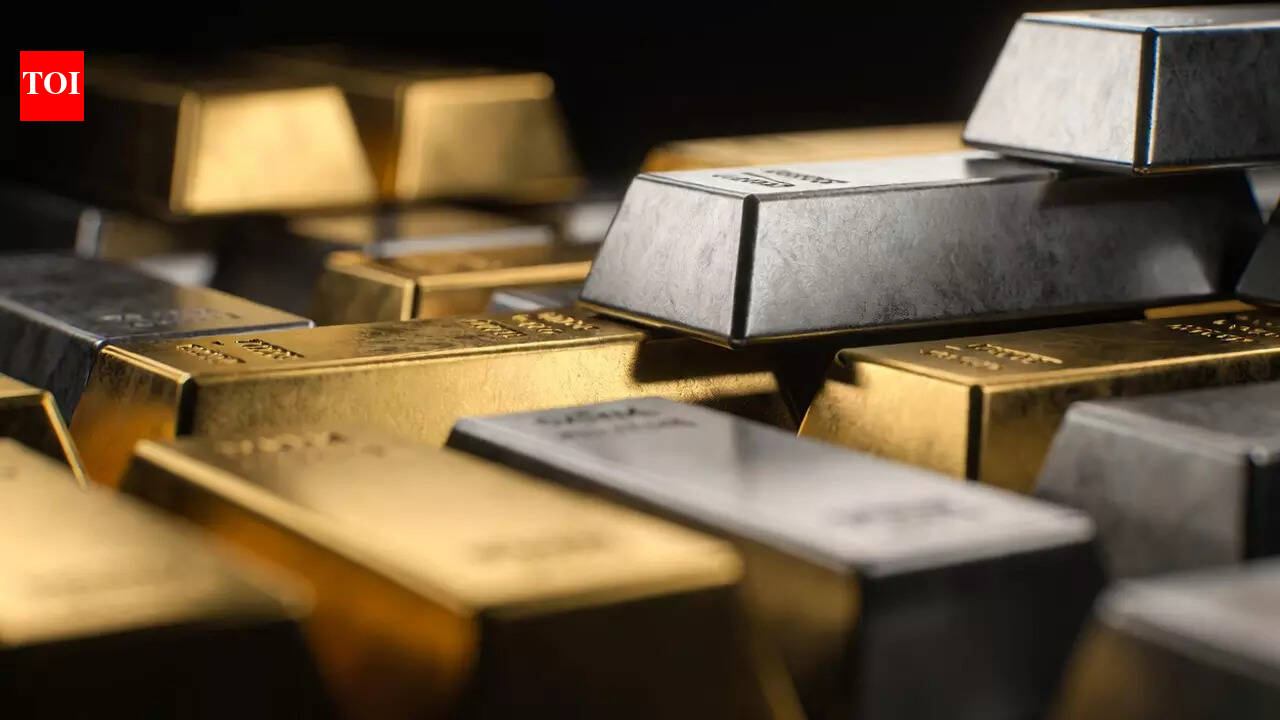 Gold recovers to Rs 1.58 lakh/kg, silver rises Rs 10,000 - top 10 things to know