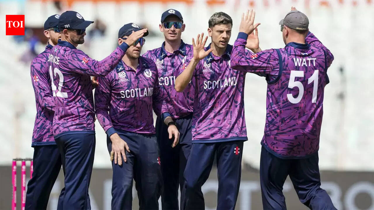 Scotland crash Italy's T20 World Cup party with emphatic win