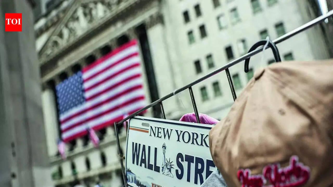 Why the US job market feels stuck even as unemployment stays low