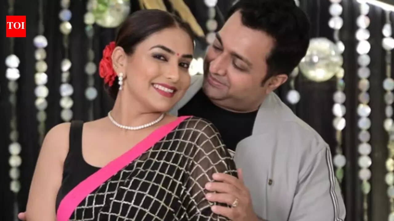 Niilam Paanchal pens emotional 15th wedding anniversary note for husband Mihir Nishith Rajda: 'Best friends who got married'