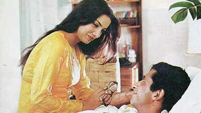 Young boys were angry when Naseeruddin Shah, Shabana Azmi starrer 'Masoom' flopped on the first day, recalls Shekhar Kapur