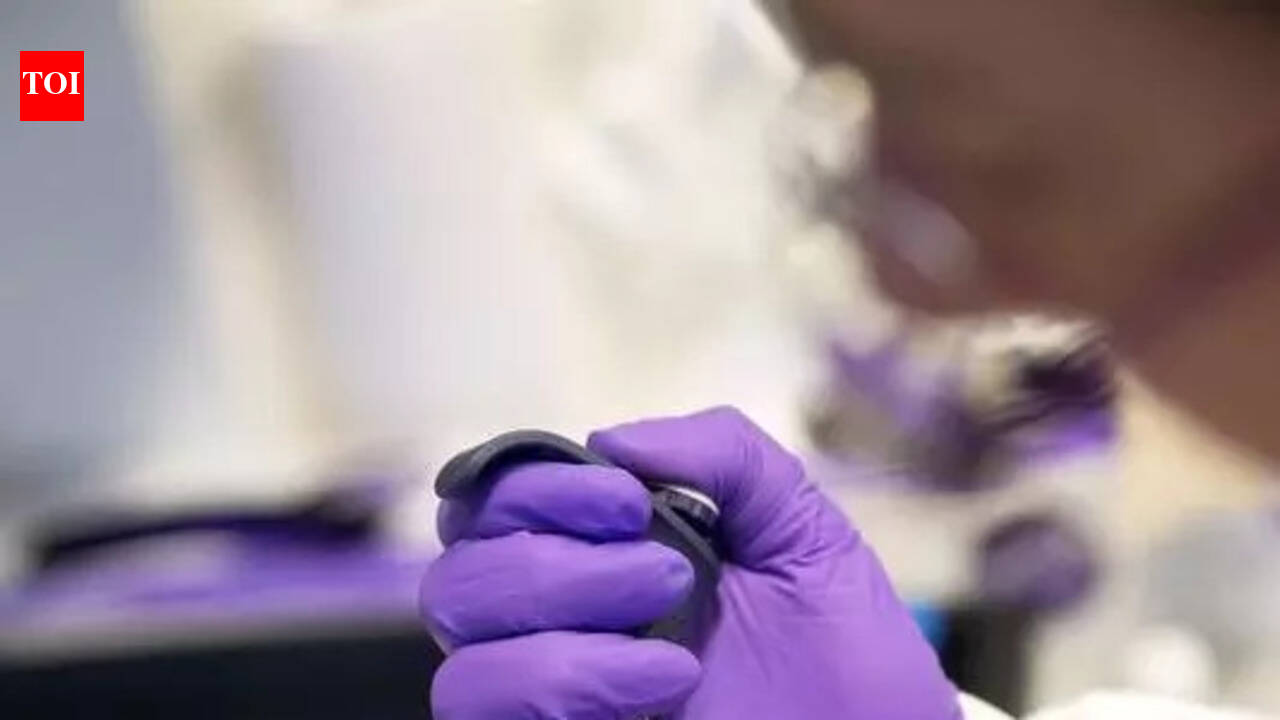 Uzbekistan woman who had brain complication after cancer gets new life