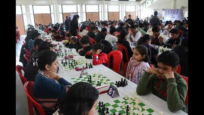 336 players compete in chess tourney at IIT-Kanpur