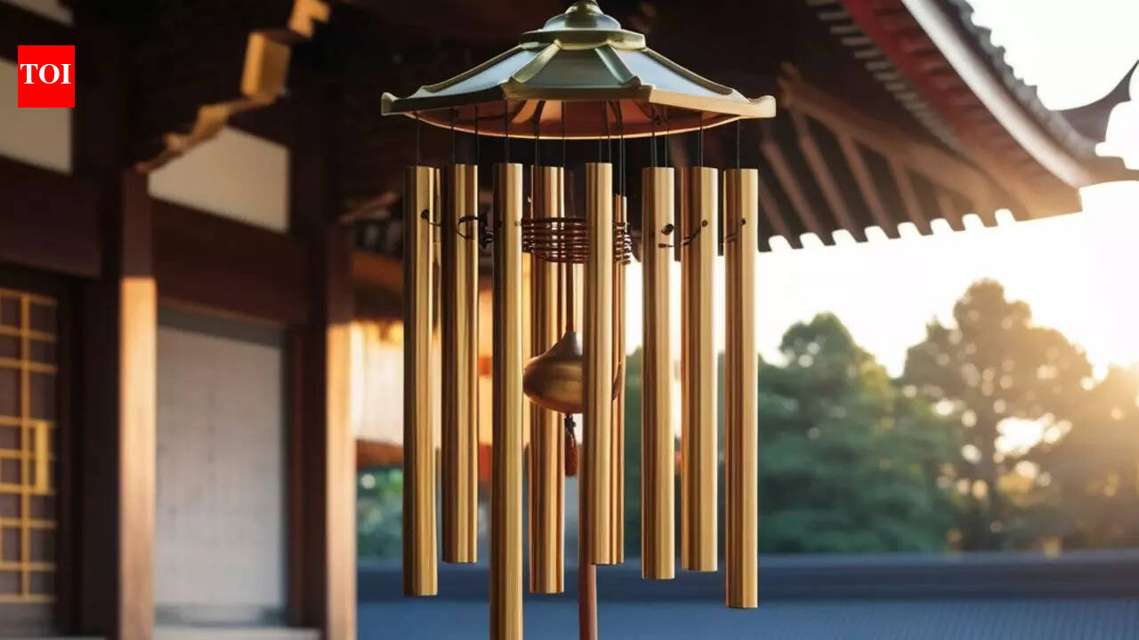 What is the relevance of wind chimes as per Feng Shui?