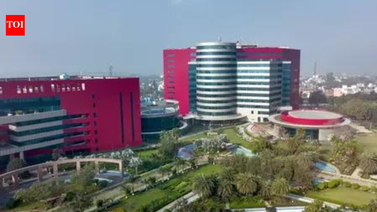 Coforge, Persistent outperform mid-tier peers amid slowdown