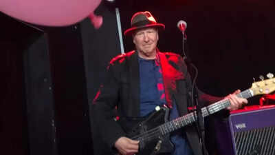 Fred Smith, Television and Blondie bassist, passes away at age 77