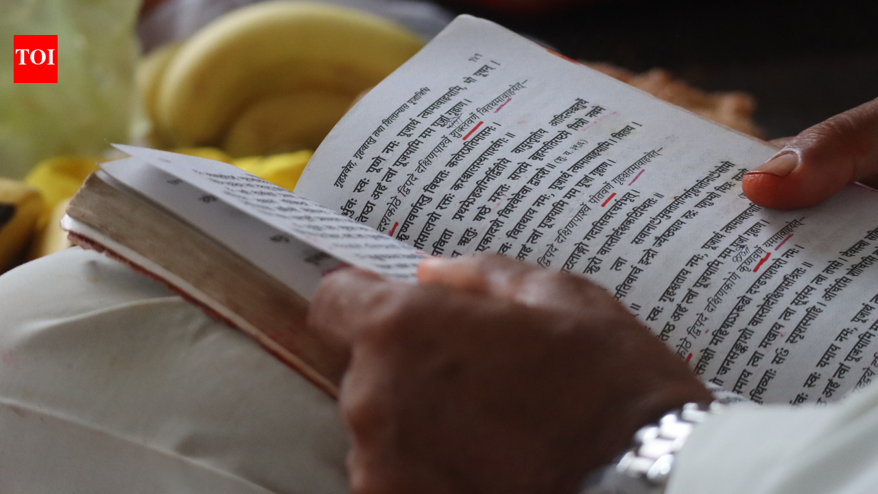 Bhagavad Gita shloka of the day to steady emotions in uncertainty