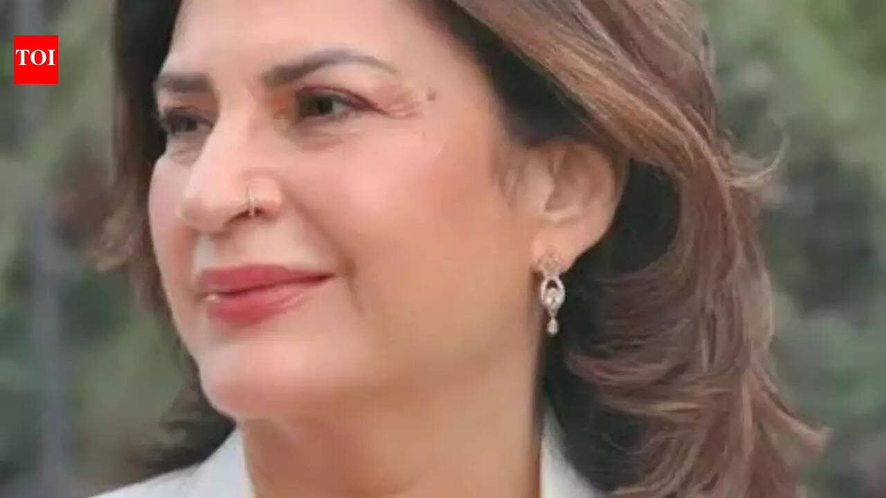 Kunickaa Sadanand hits back at troll; says family was dragged wrongly