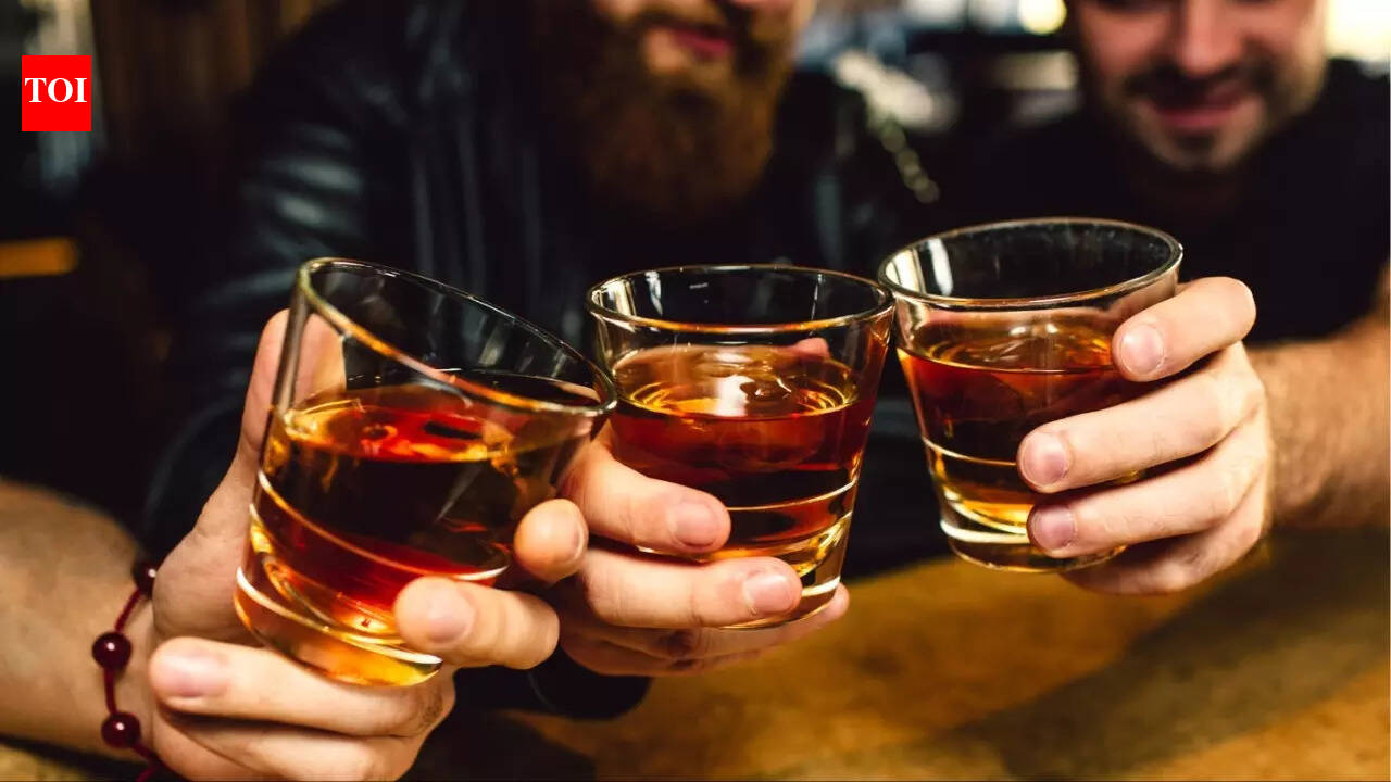 Saudi Arabia permits alcohol sale for wealthy expats? Eligibility, residency requirements for liquor access in KSA