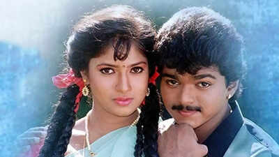 Did you know ‘Palayathu Amman’ actress Sanghavi once shared screen space with Vijay in Coimbatore Mappillai?