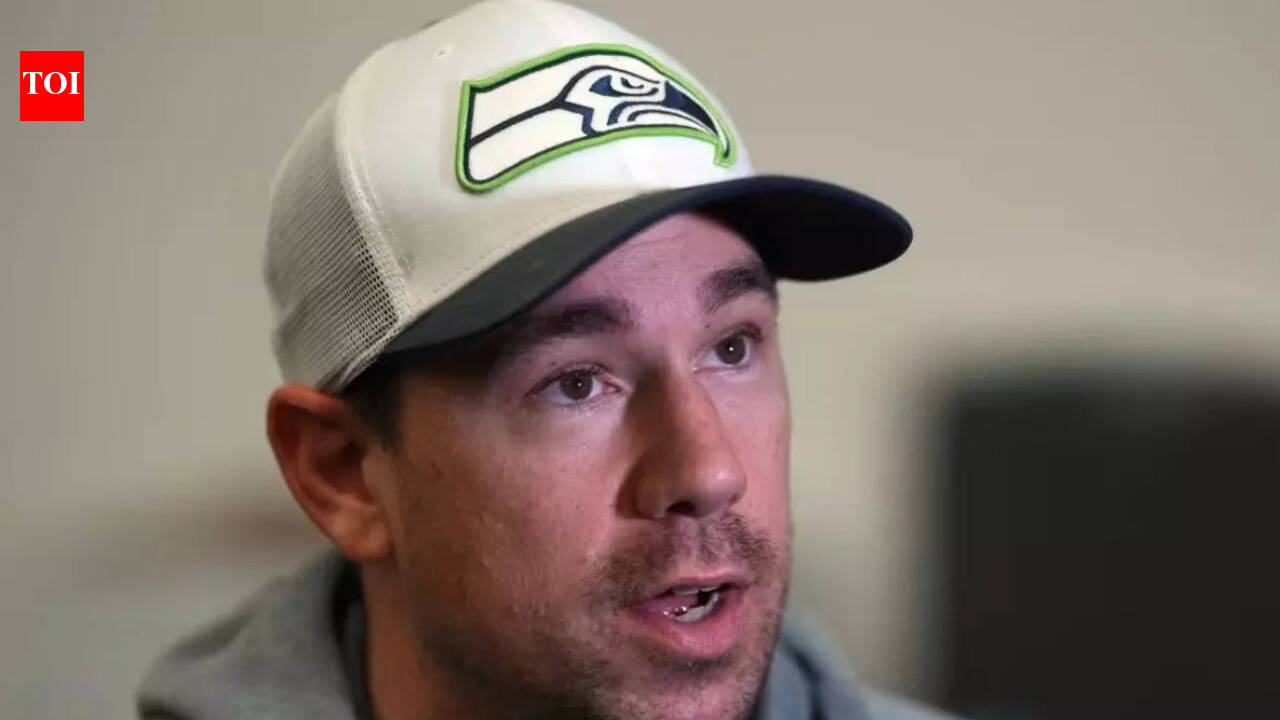 Raiders’ new head coach Klint Kubiak reveals the simple Super Bowl tip from Gary Kubiak that helped power Seattle’s title run