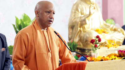  Yogi Adityanath warns ‘dreamers’