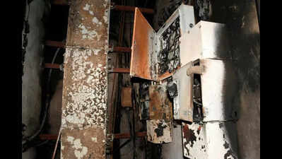 Morning fire at Treasury Building, no casualty