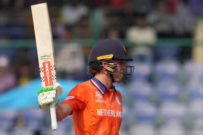  All-rounder de Leede powers Netherlands to 7-wicket win over Namibia