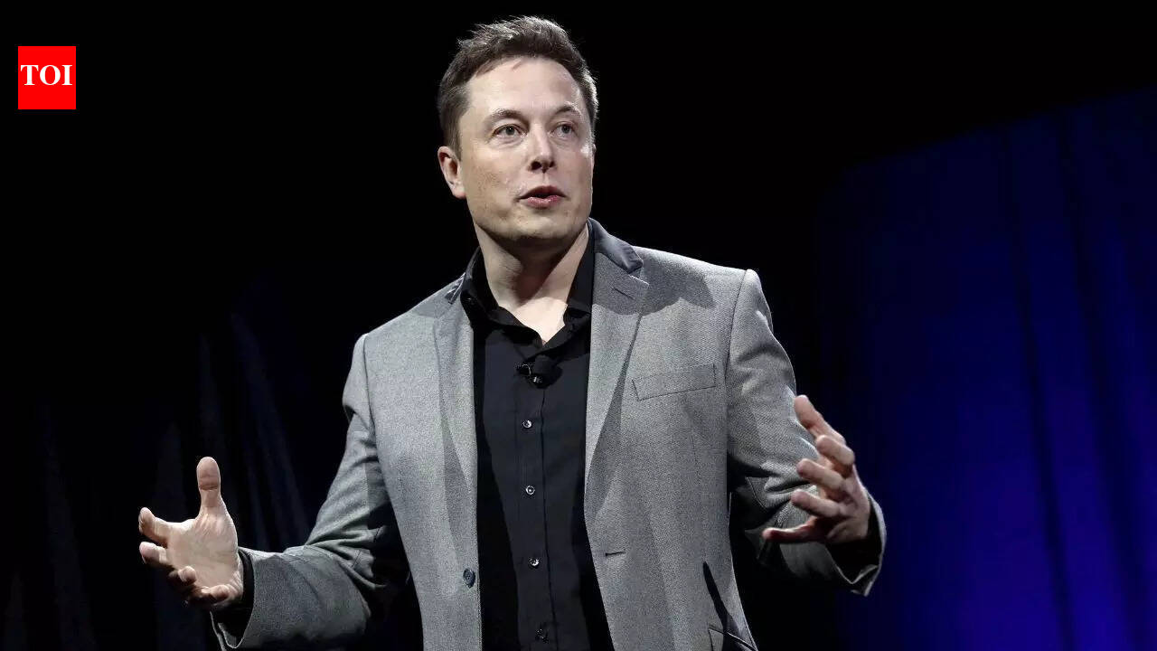 Elon Musk says, “You have to go to the moon” as he announces AI satellite factory plan with lunar mass driver